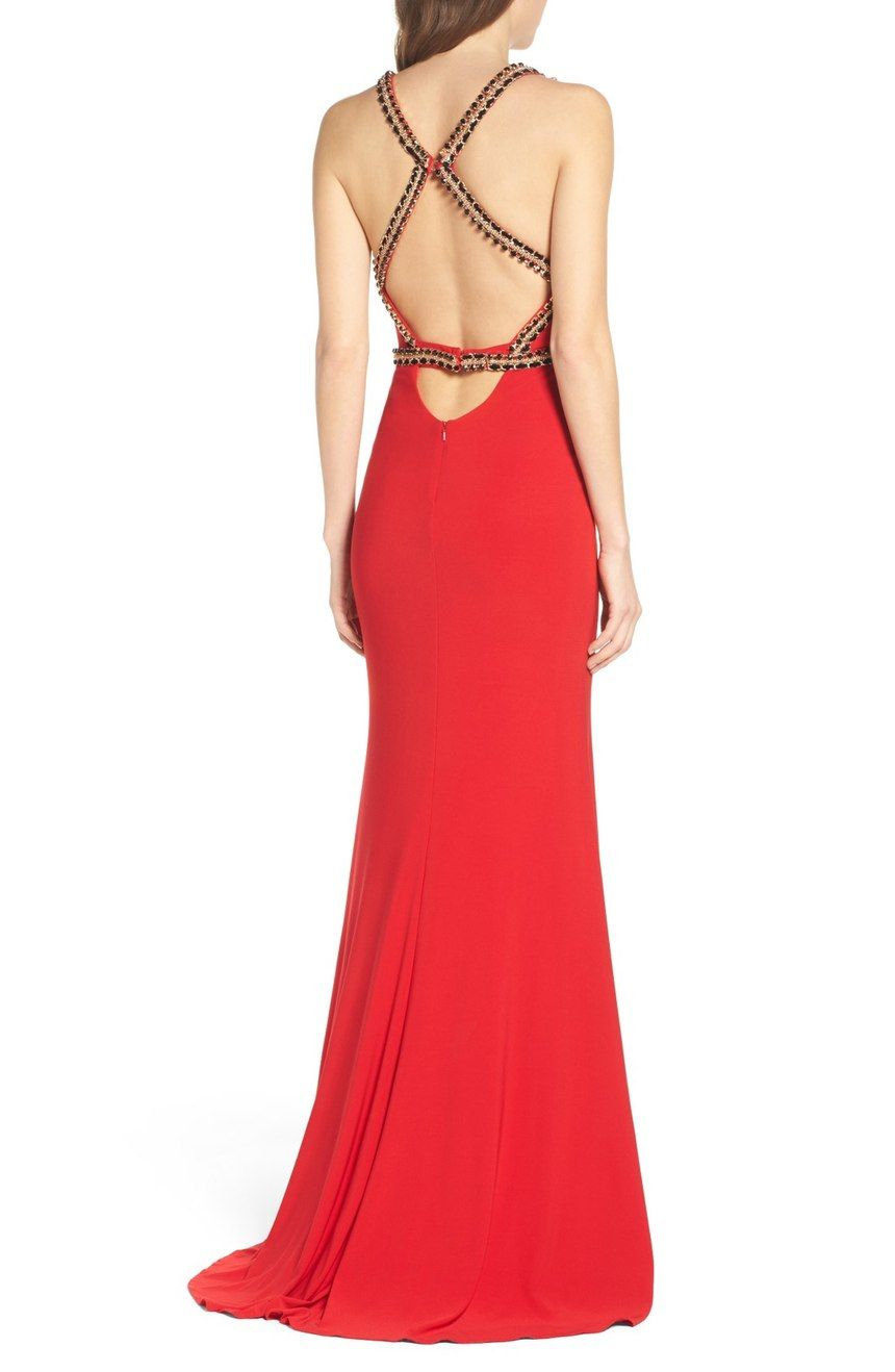 Shiny Chains And Beadwork Prom Dresses Trace A Revealing Cutout Bodice