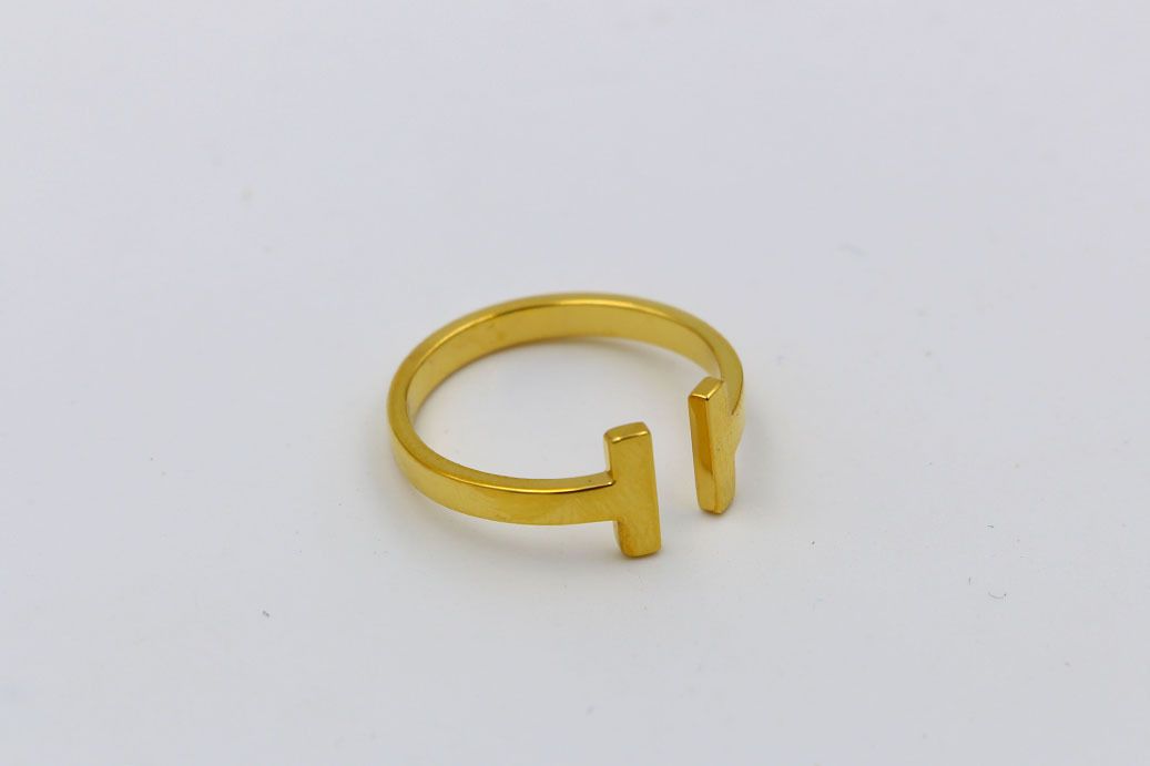 316L Edelstahl Mode Doppel-T-Ring-Schmucksachen für Frau Mann Liebhaber Ringe 18K Goldfarbe und stieg Schmuck Bijoux kein jedes Logo haben