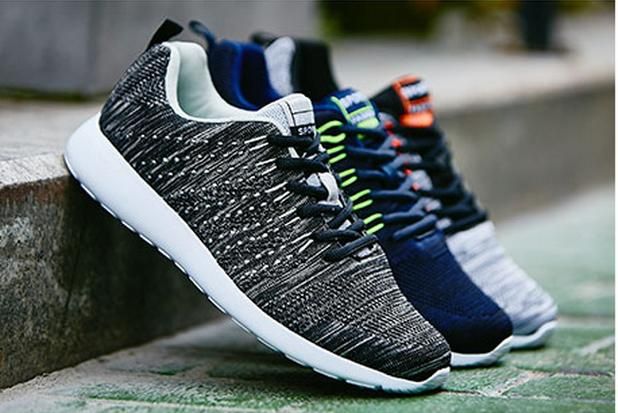 Großhandel Männer Sneaker Casual Schuhe Leichte Turnschuhe männer atmungsaktives mesh sportschuhe casual sportschuhe