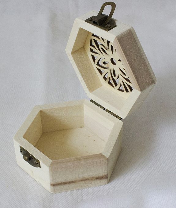 New Arrival Z Paulownia Wood Small Wooden Box With New Arrival Z Paulownia Wood Small Wooden Box With Lid And Golden Lock Jewerally Storage Wedding Table Gift 2018 By Kangbooptical