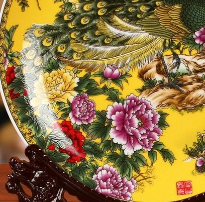 Chinese Rose Porcelain painted Yellow Peacock Plate Qianlong Mark