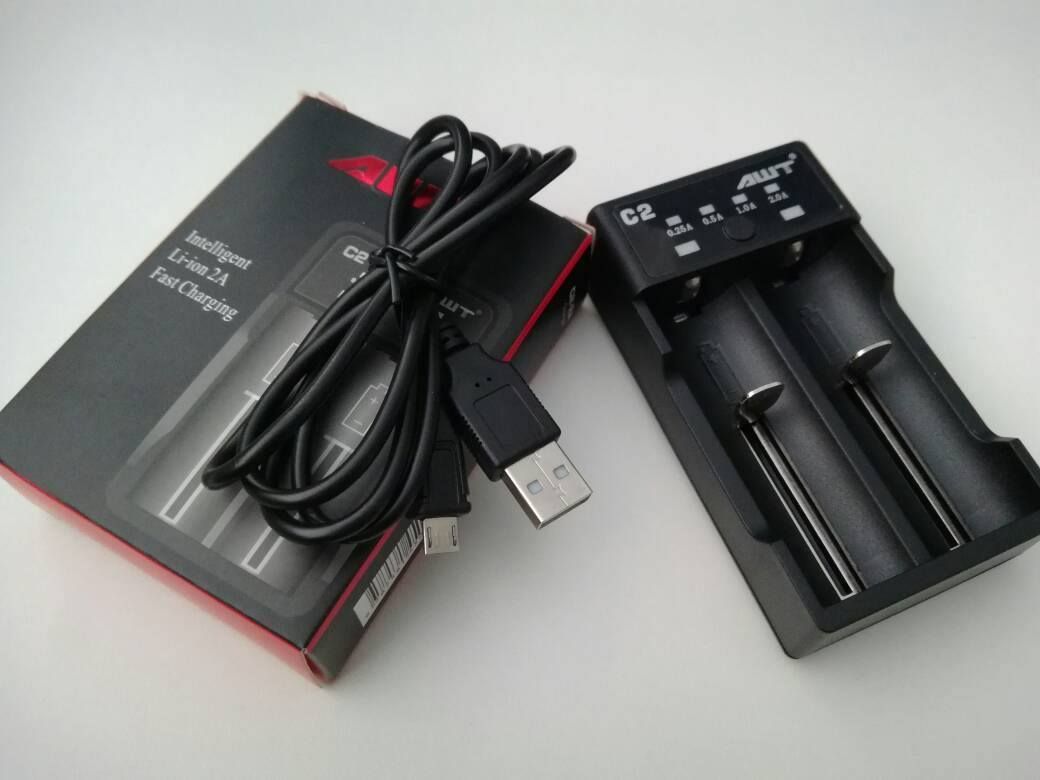 AWT New Released 18650 Battery Charger C2 Charger With Usb