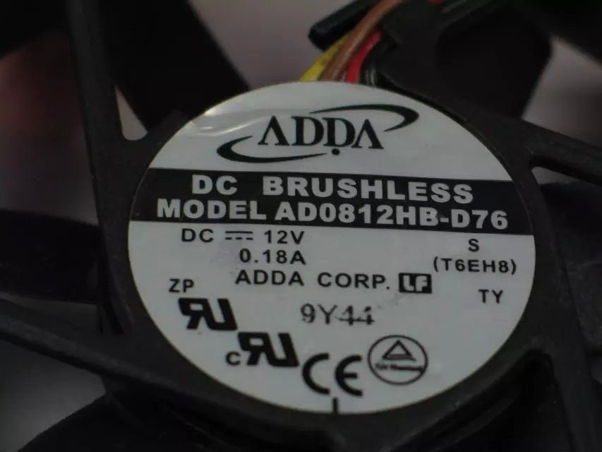 ADDA AD0812HB-D76 S DC 12V 0.18A 4-wire 4-pin connector 80mm 80x80x15mm Server Cooling Square fan