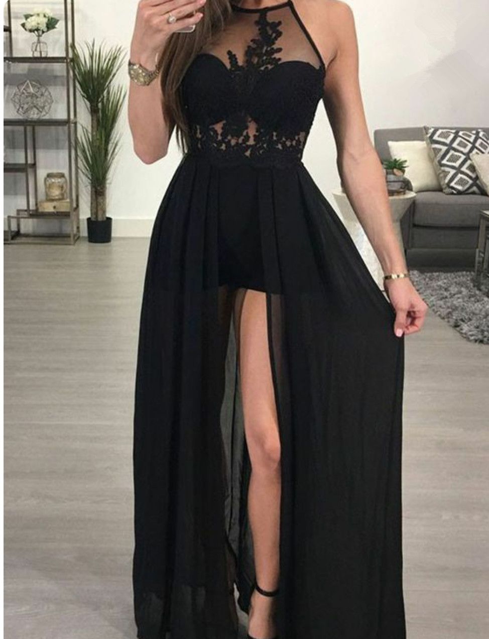 2017 Sexy Black Evening Dresses Side Split Chiffon Long Prom Gowns Halter Sheer With Applique 