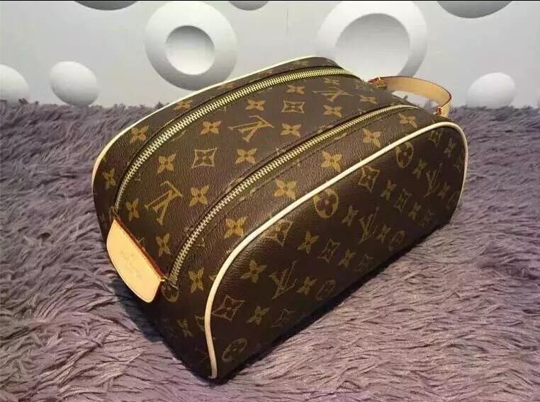 mk hand clutch