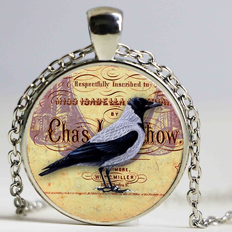 wholesale vintage halloween jewelry women crow pattern necklace sweater chain chokers necklace men sailor moon pendant necklace women mens necklaces silver