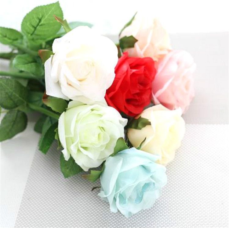 Multi Color 45cm Height Single Stem Roses W/Leaves For Wedding And