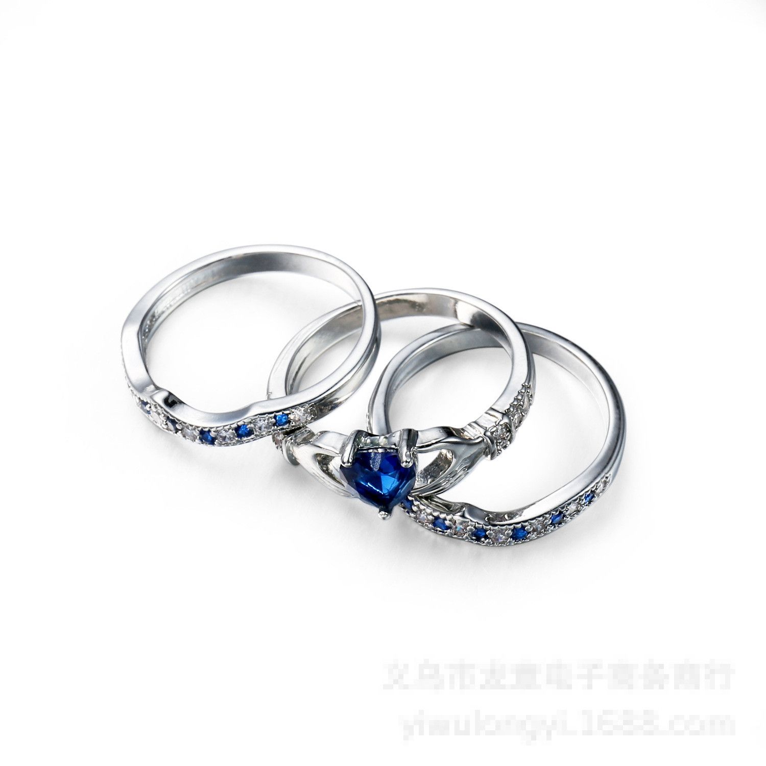 bague or blanc coeur saphir bague or blanc coeur saphir