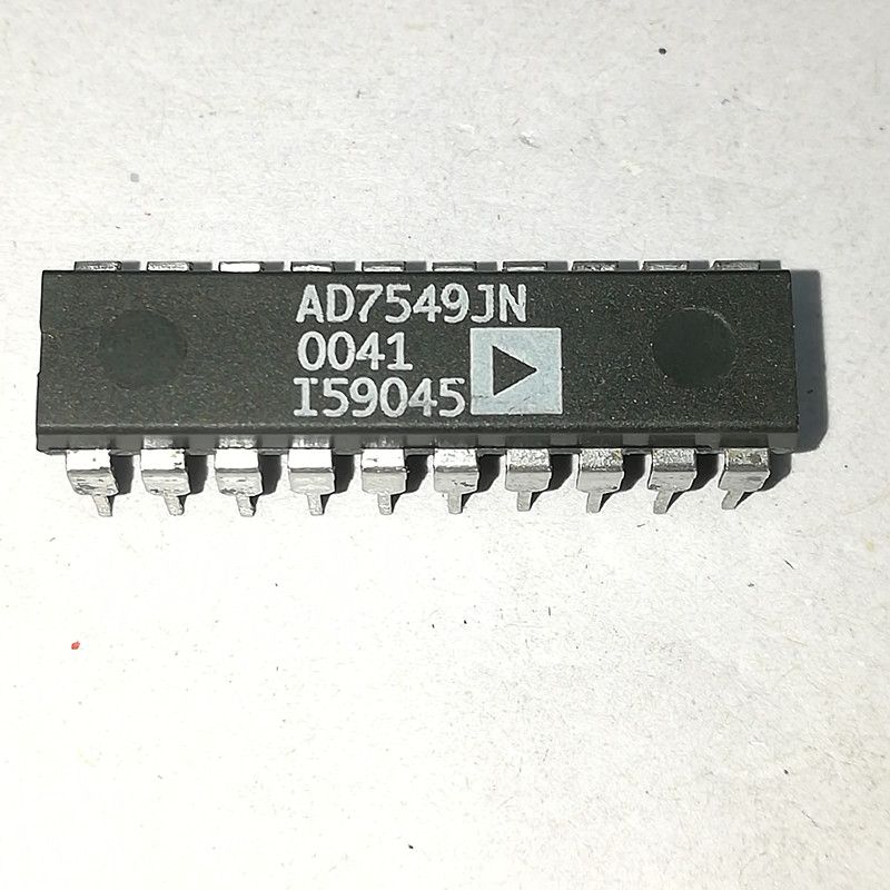 2020 AD7549JN . AD7549KN , AD7549 Dual In Line 20 Pins Plastic Package