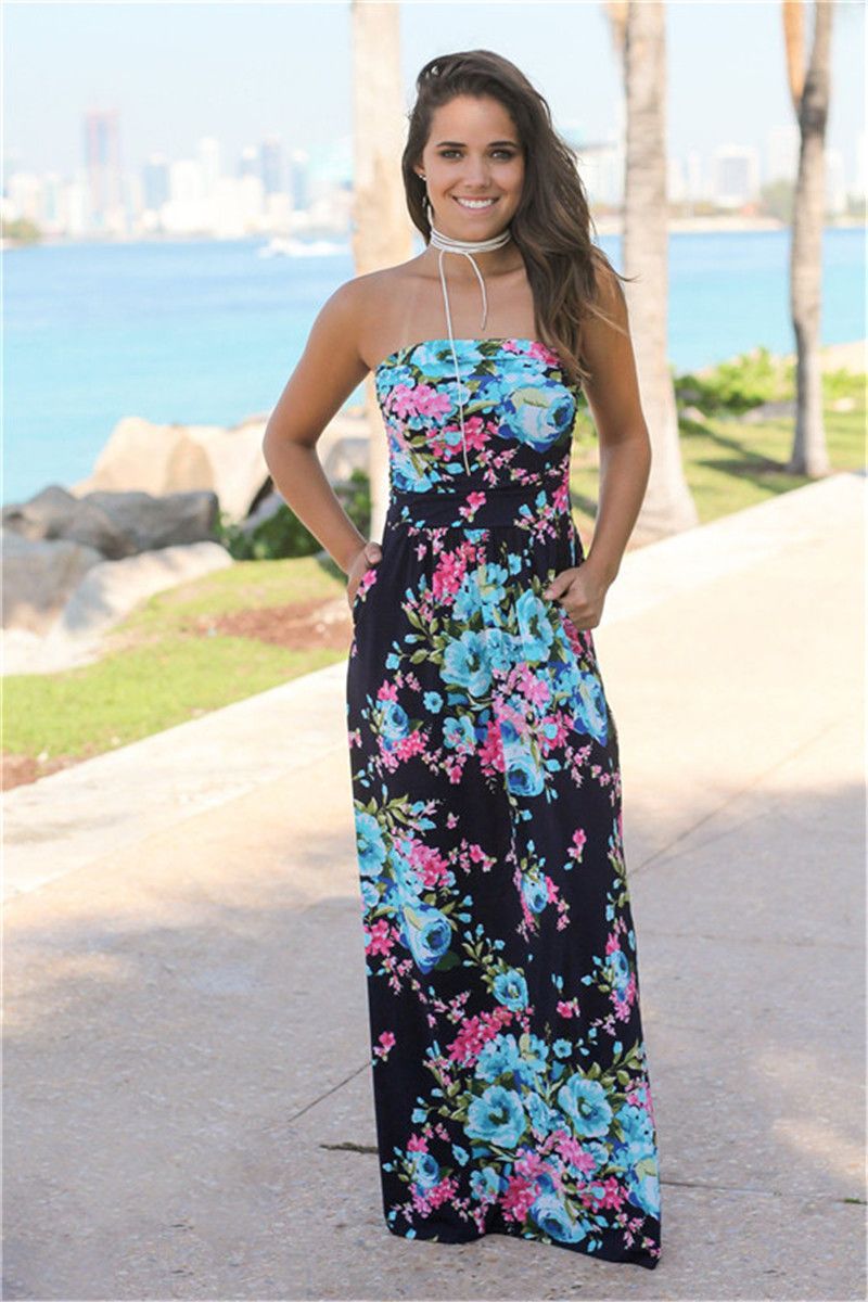 Vestido de fiesta largo con pedrería y transparencias | INVITADISIMA Talla  Ropa 36 Colores Azul agua Categoria Colores AZULES BAJO PEDIDO Bajo pedido  Tipo de corte Falda con vuelo