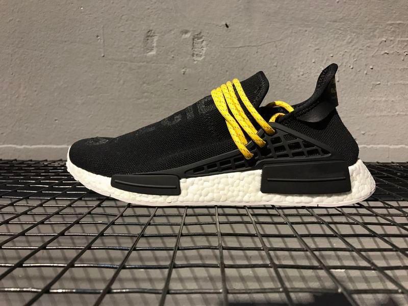 scarpe human race prezzo basso