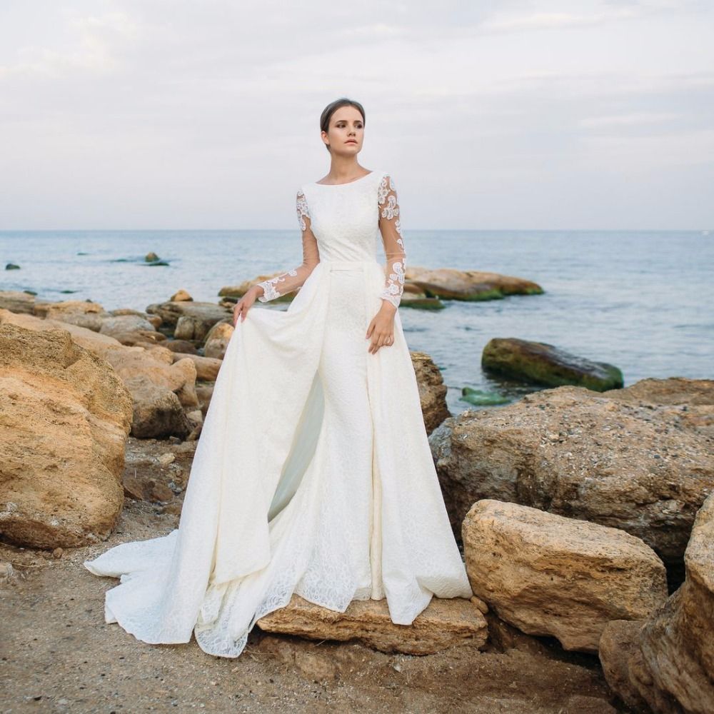 wedding dress bateau neckline