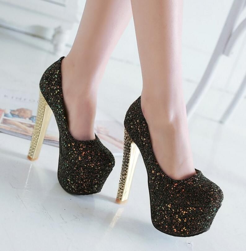 salto alto grosso com brilho