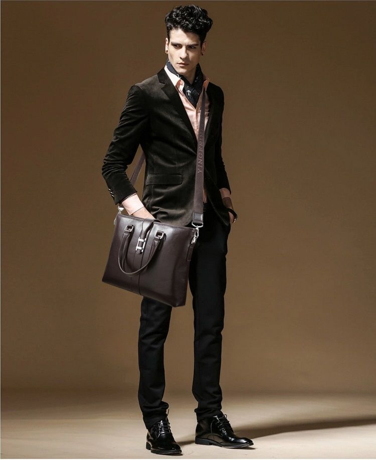 In 2015, The New Men'S Bag Is A Formal Business Package For Men'S