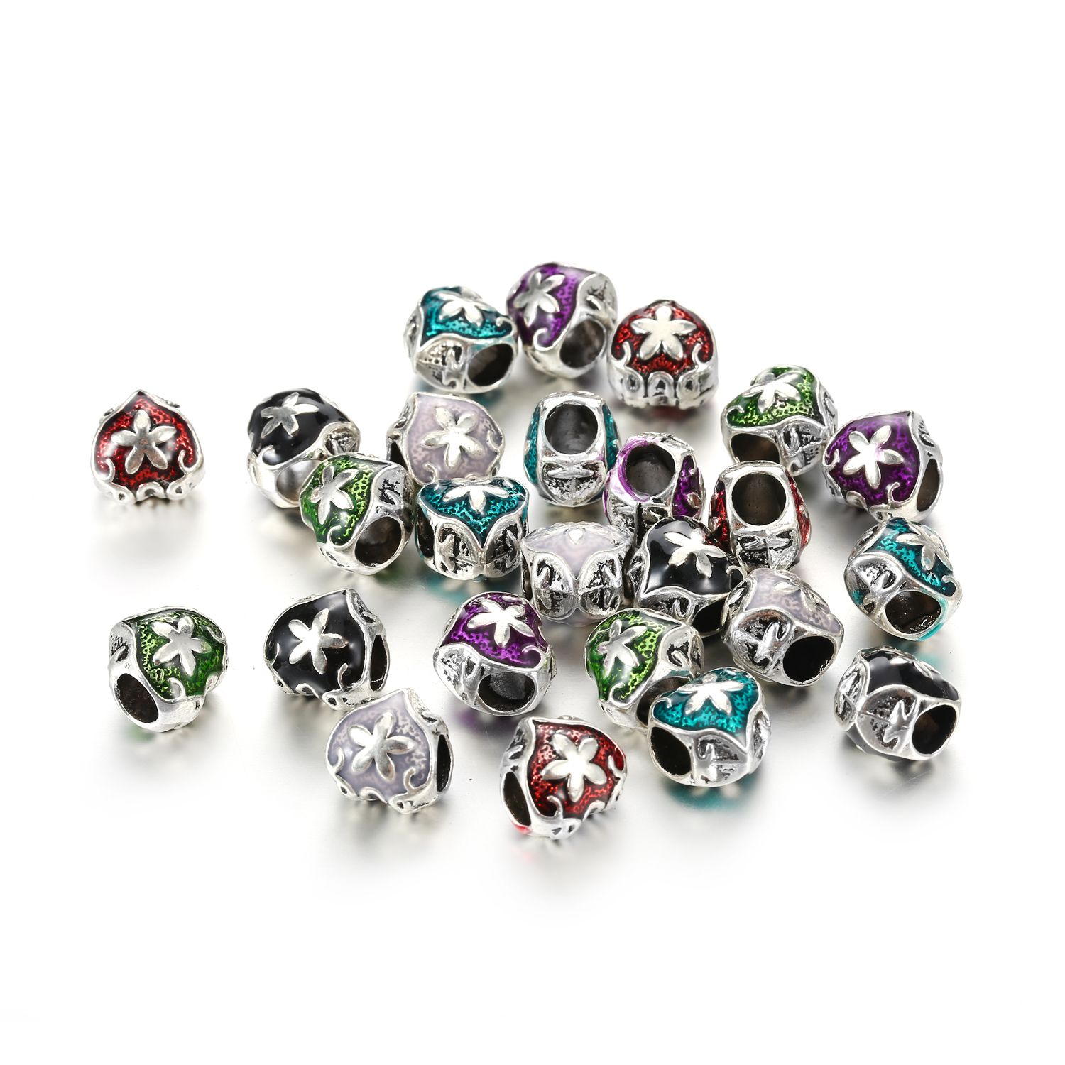 How to make a heart charm from beads How to make a heart charm from beads