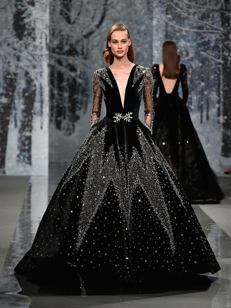 Acquistare Abito Nero Abiti Da Sposa Con Maniche Lunghe Cristalli  Abbottonatura Completa Abiti Da Sposa Abito Da Sposa 2018 Ziad Nakad  Couture Profondo Scollo Av Abiti Da Sposa Economico | Consegna Veloce