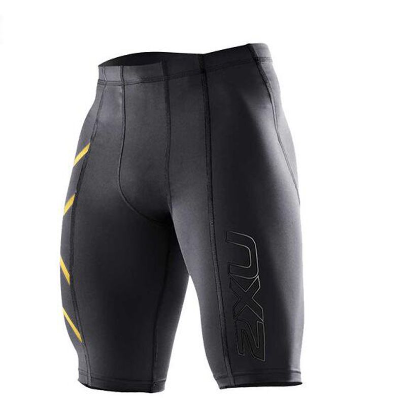 pantaloncini alla moda