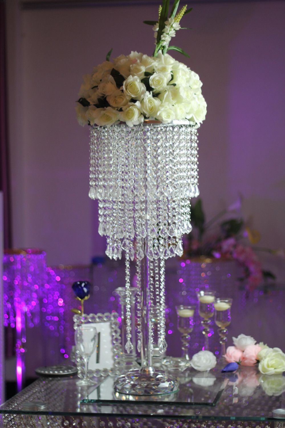 New Style Crystal Wedding Crystal Beads Aisle Pillar Flower Stand For ...