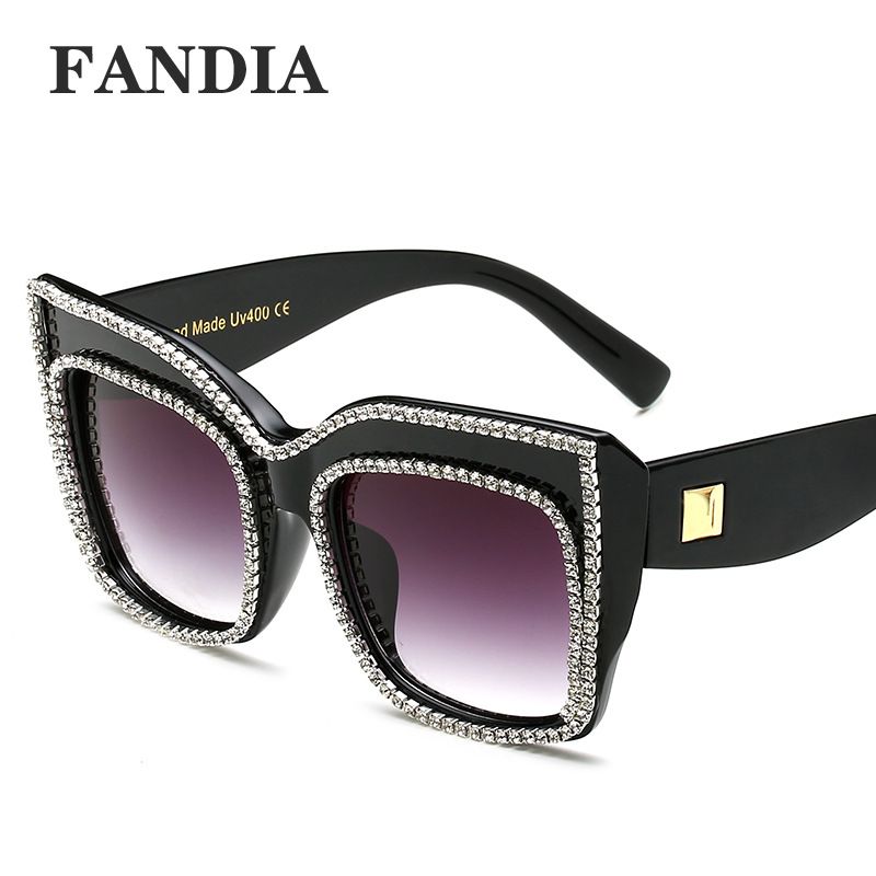 Women wholesale rhinestone sunglasses for wear orthodox airer