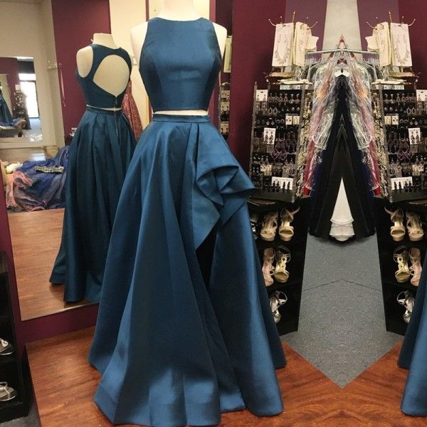 vestiti eleganti a due pezzi