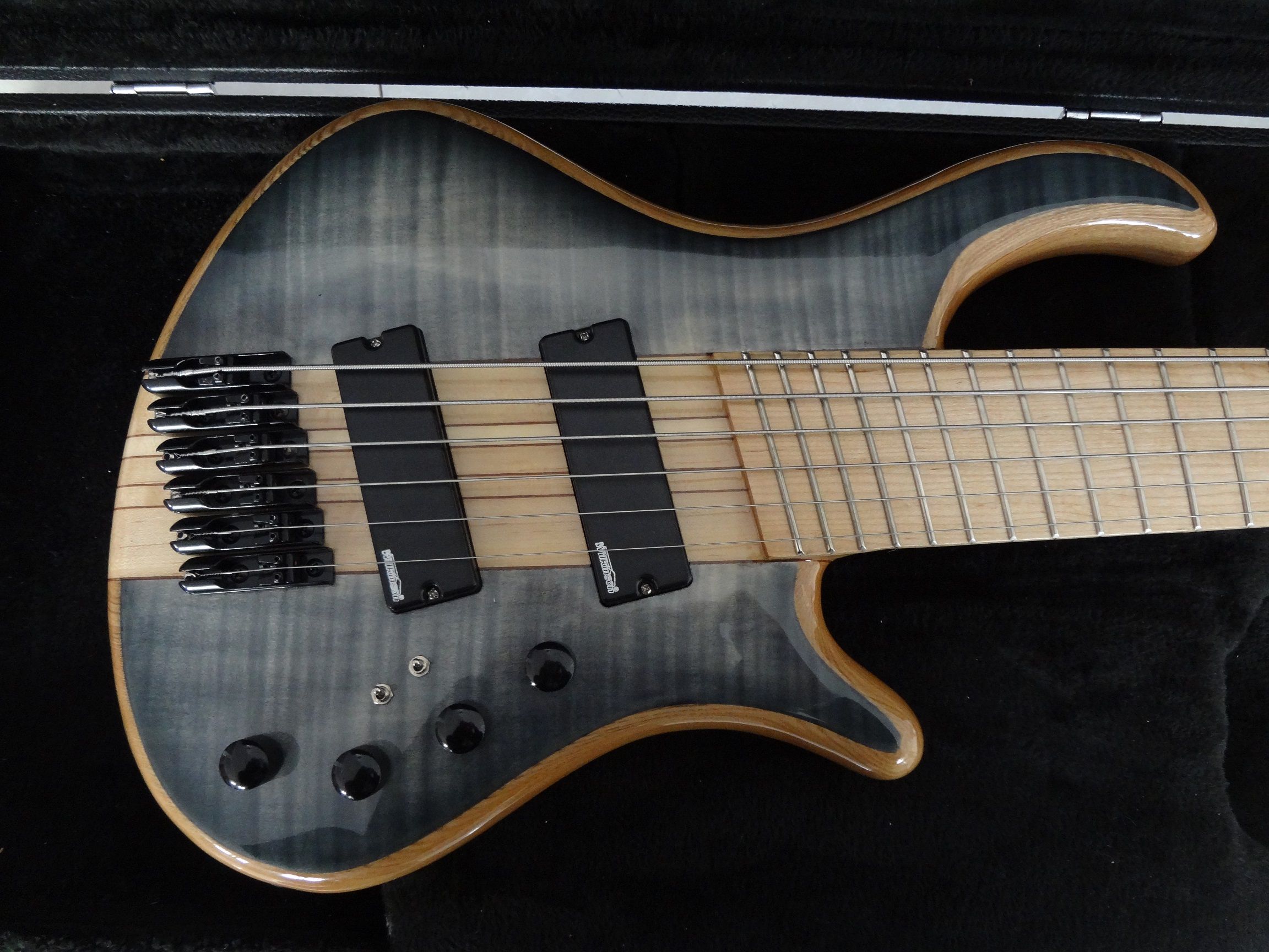 Mayones Custom Bass Guitar 6 String Mayones Fanned Frets Electric Bass