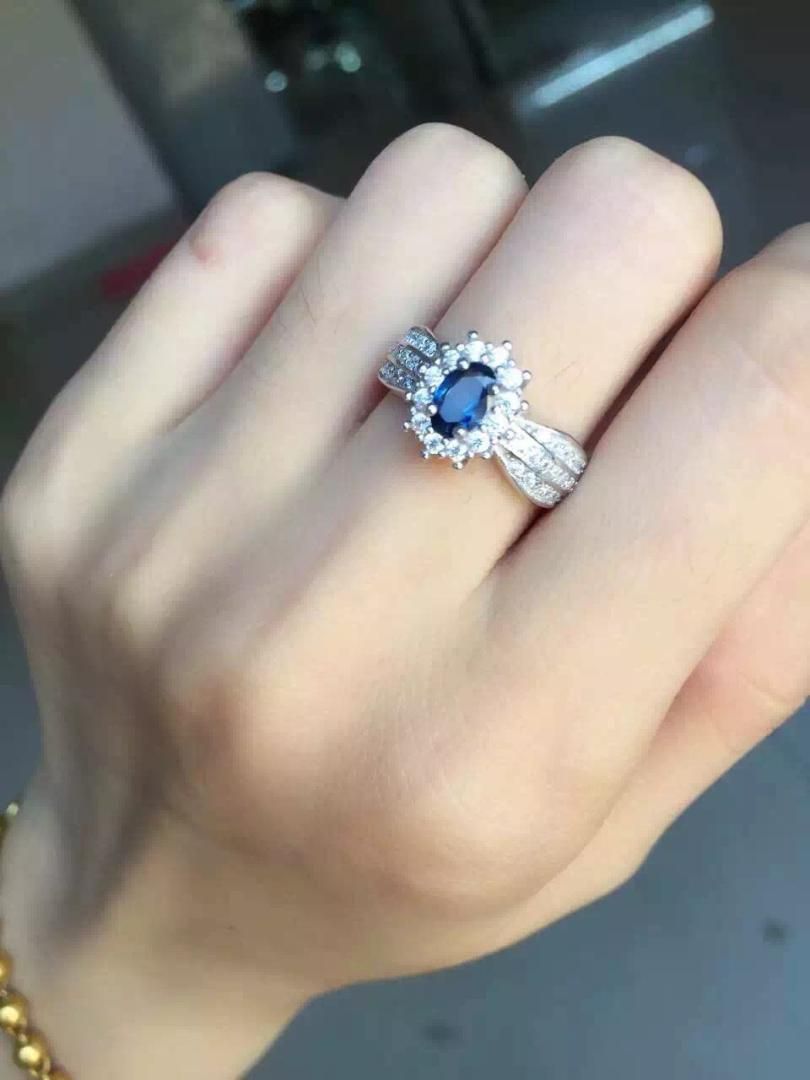 sapphire stone ring