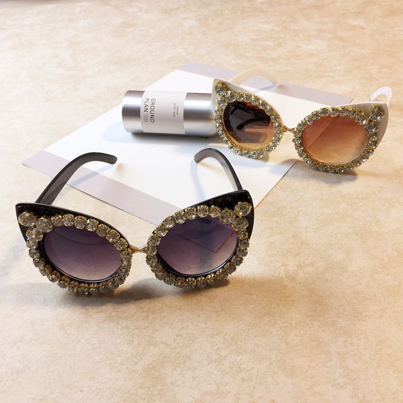 Women Luxury Sunglasses Brand Designer Luxury Rhinestone Sexy Cat Eyes