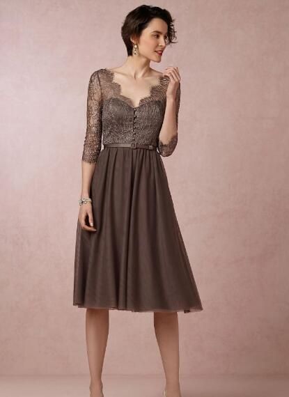 vestido marrom escuro