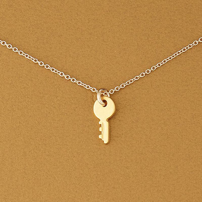 Whole Hot Sparkling Pendant Necklace Gold Color Plated Whole Hot Sparkling Pendant Necklace Gold Color Plated Clavicle Chains Statement Women Jewelry 7 Types Anchor Circle