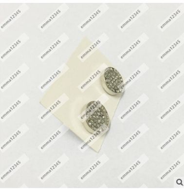 studs earrin