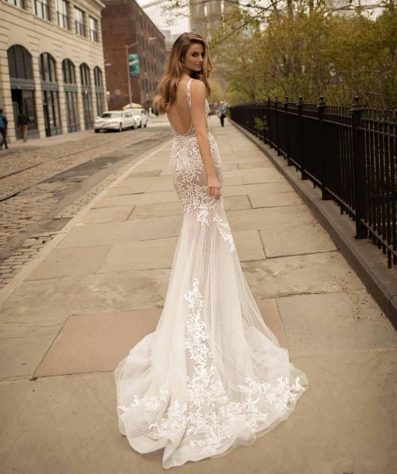 Berta Mermaid Lace Wedding Dresses Spaghetti Straps V Neck Backless Bridal Gown 
