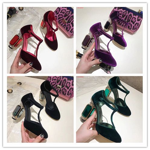 Acquista Scarpe Le Tacco Donne Di Design Delle Grosso Ultime gwrgq1vP