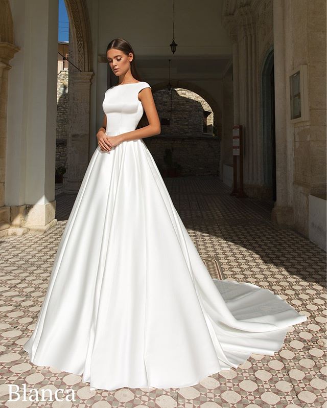 robe simple elegante