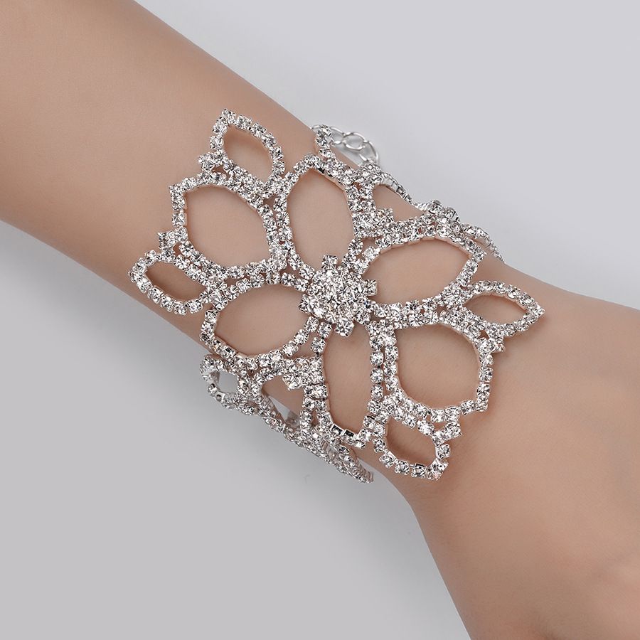new fashion bracelet