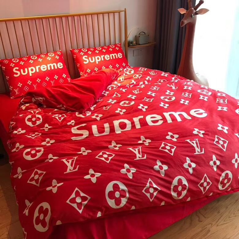 Bright Red Popular Logo Mixed Quilt Cover Suit Wedding Room New Bright Red Popular Logo Mixed Quilt Cover Suit Wedding Room New Set Fine Suede King Bedding Sets On Duvet Covers Queen From