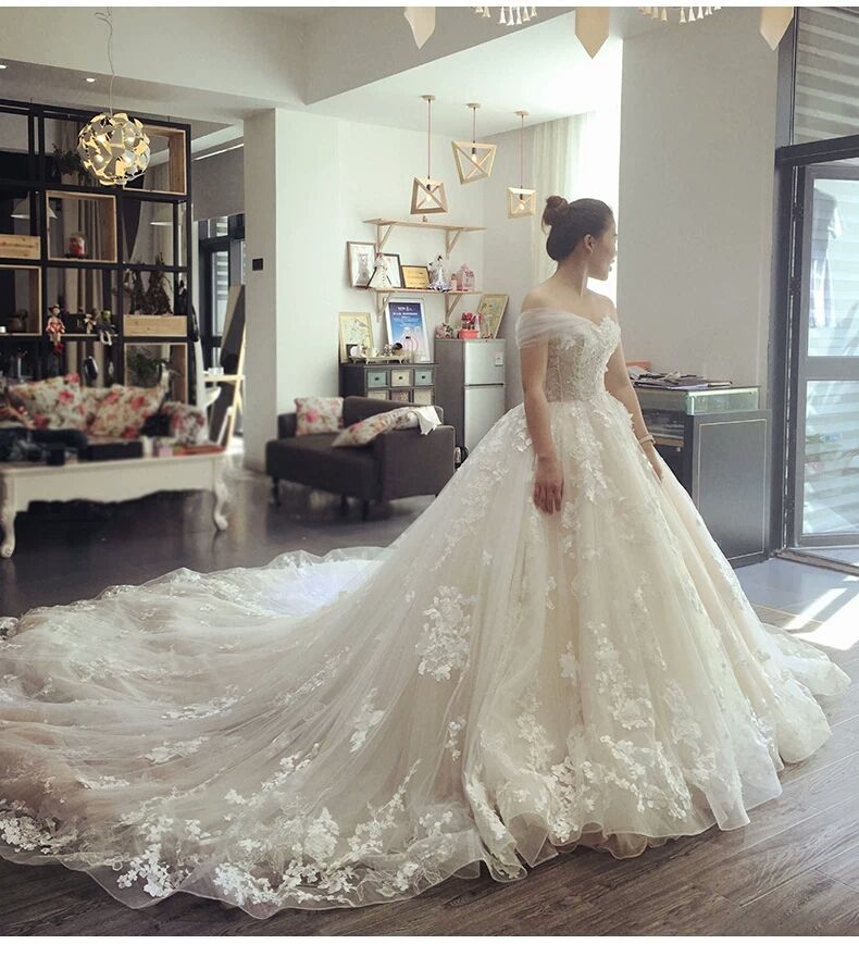 2019 3D Lace Floral Wedding  Dresses  Dubai  Big Ball Gown 