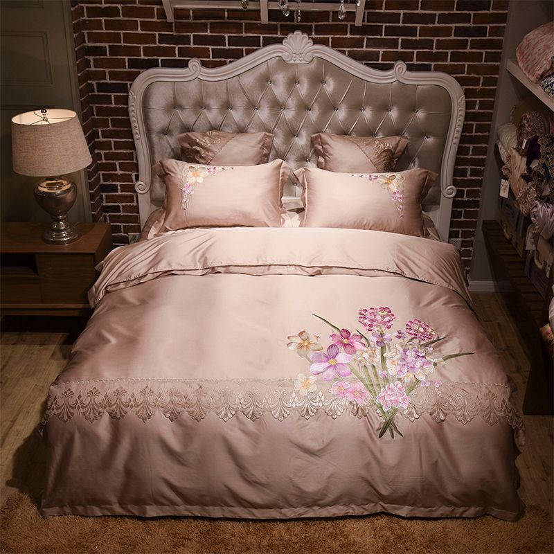 Gold 60s Tencel Silk Summer Bedding Set 4 King Queen Size Bed Gold 60s Tencel Silk Summer Bedding Set 4 King Queen Size Bed Luxury Embroidered Duvet Cover Sheet Pillowcase Twin Sets Egyptian Cotton