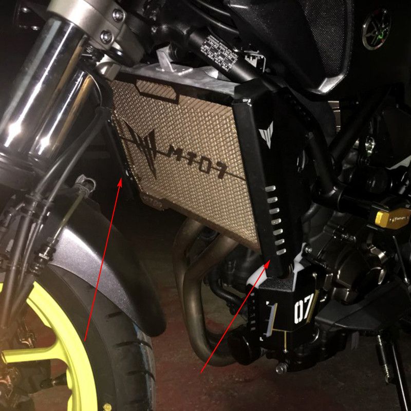 Nouveau Moto Radiateur Côté Protection Couverture Grill Garde fit Pour Yamaha MT07 2013-2017 Pour Yamaha FZ07 2015-2017