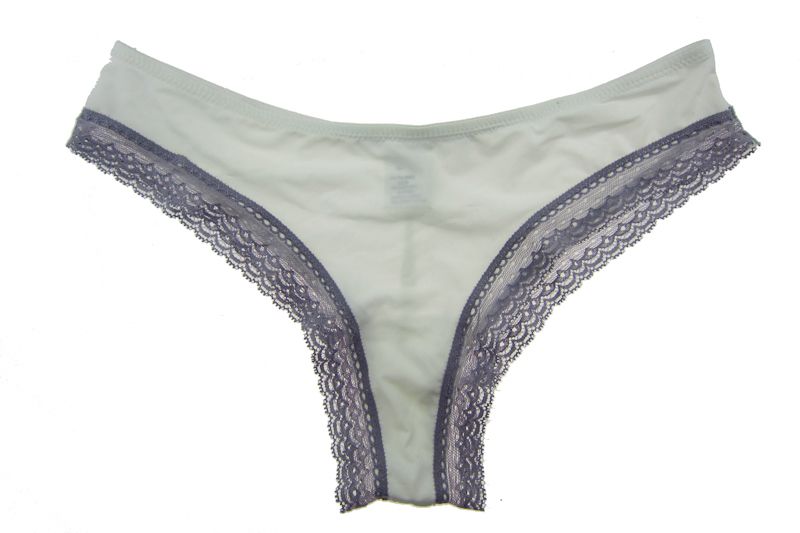 ropa interior de mujer color negro