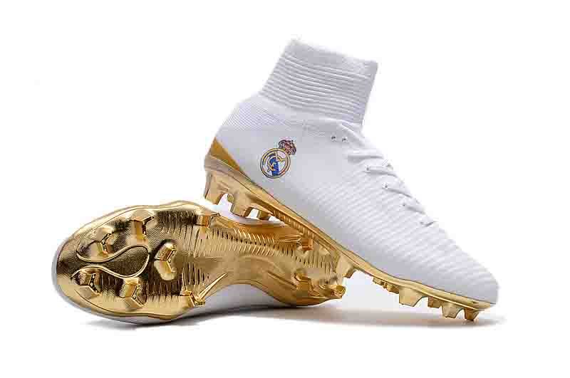 ronaldo soccer shoes