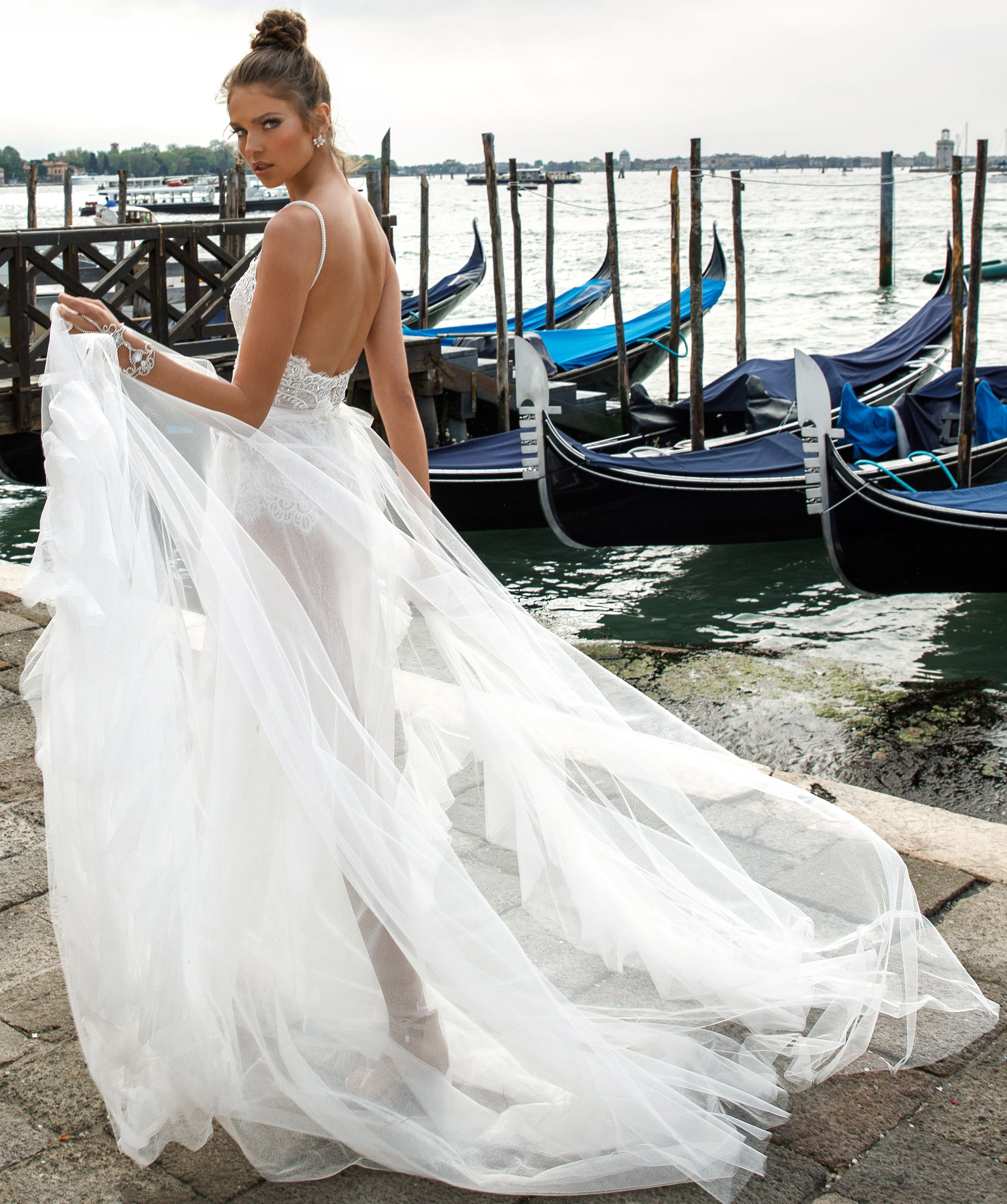 Discount Spaghetti Backless Wedding Dresses 2019 Julie Vino A Line