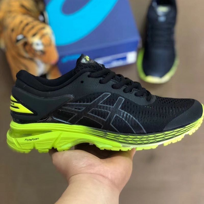 gel kayano 25 pisada