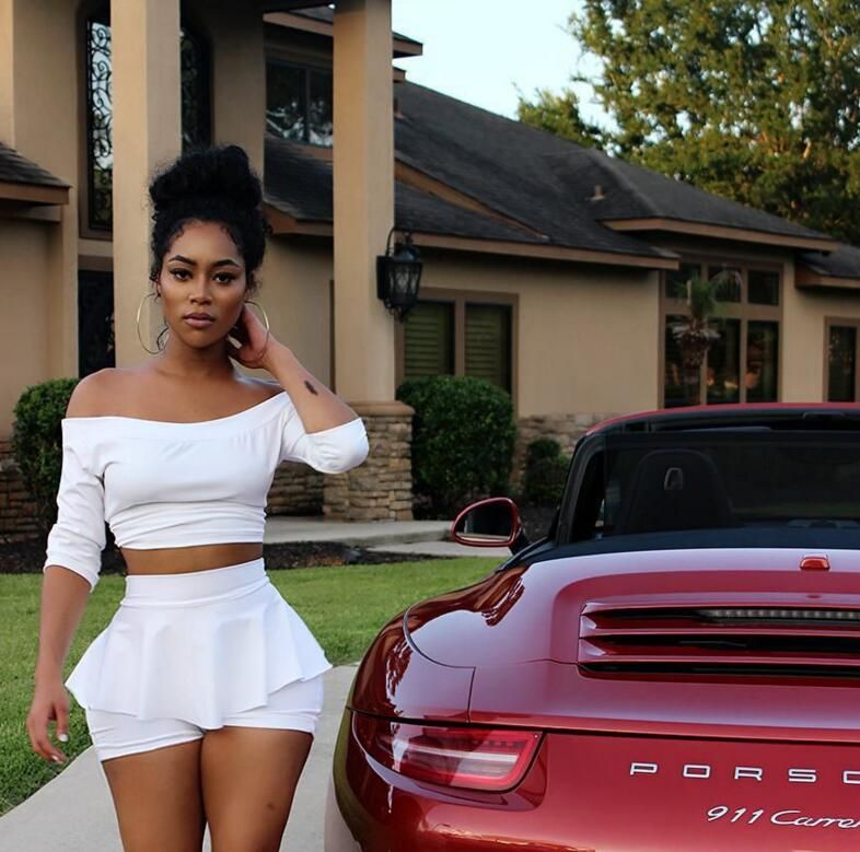 Acquistare Moda Tute Bianco Crop Top E Gonna Set Mezza Manica Sexy 2 Pezzi  Set Donna Slash Neck Bodycon T Shirt + Pantaloncini Tuta Sportiva Economico  | Consegna Veloce E Qualità | DHgate Italy