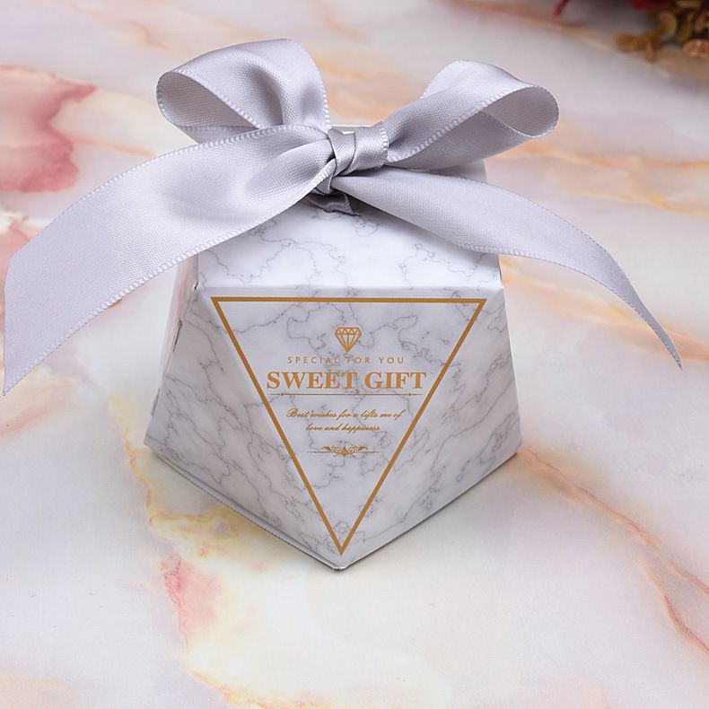 2019 Newest Diamond Paper Candy Boxes Creative Wedding Favors For