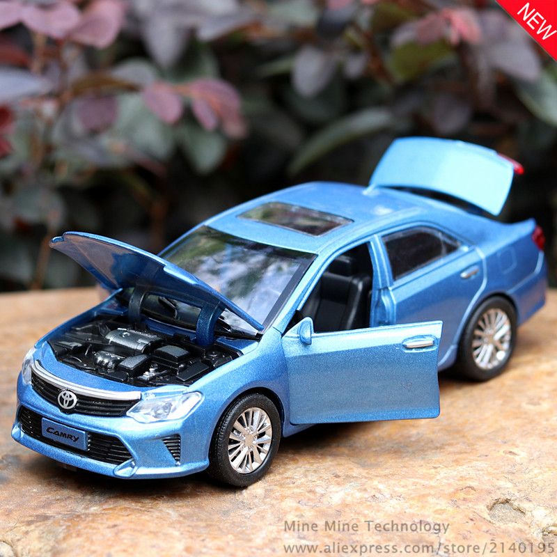 Acheter Mini Auto 132 Livraison Gratuite Toyota Camry Alliage