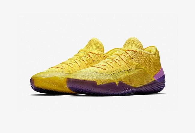 kobe bryant bball shoes