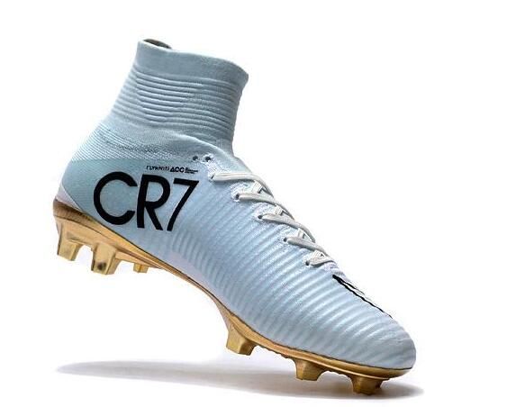 ronaldo cr7 soccer shoes