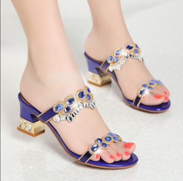Compre Chinelos De Couro Strass Verão 2018 Moda Roupas Sandálias Sandálias De Salto Alto Das Mulheres De Hehe1992, $231,61 | Pt.Dhgate.Com