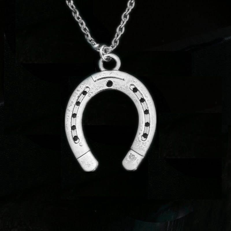 Wholesale Horseshoe Silver Horseshoe Jewelry Lucky Necklace Equestrian Gift Horse Pendant