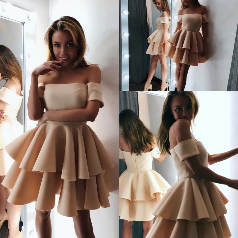 Compra Elegante Champagne Corto Regreso A Casa Vestidos Manga Corta Cap  Manga Una Línea De Satén Mini Vestidos Cóctel Vestidos De Noche Ocasión  Especial Barato | Entrega Rápida Y Calidad | Es.Dhgate